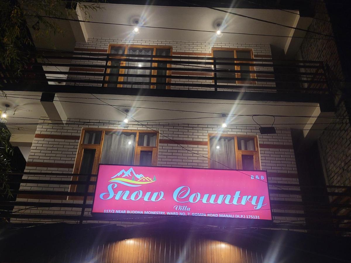Hotel Snow Country Villa Manāli Esterno foto