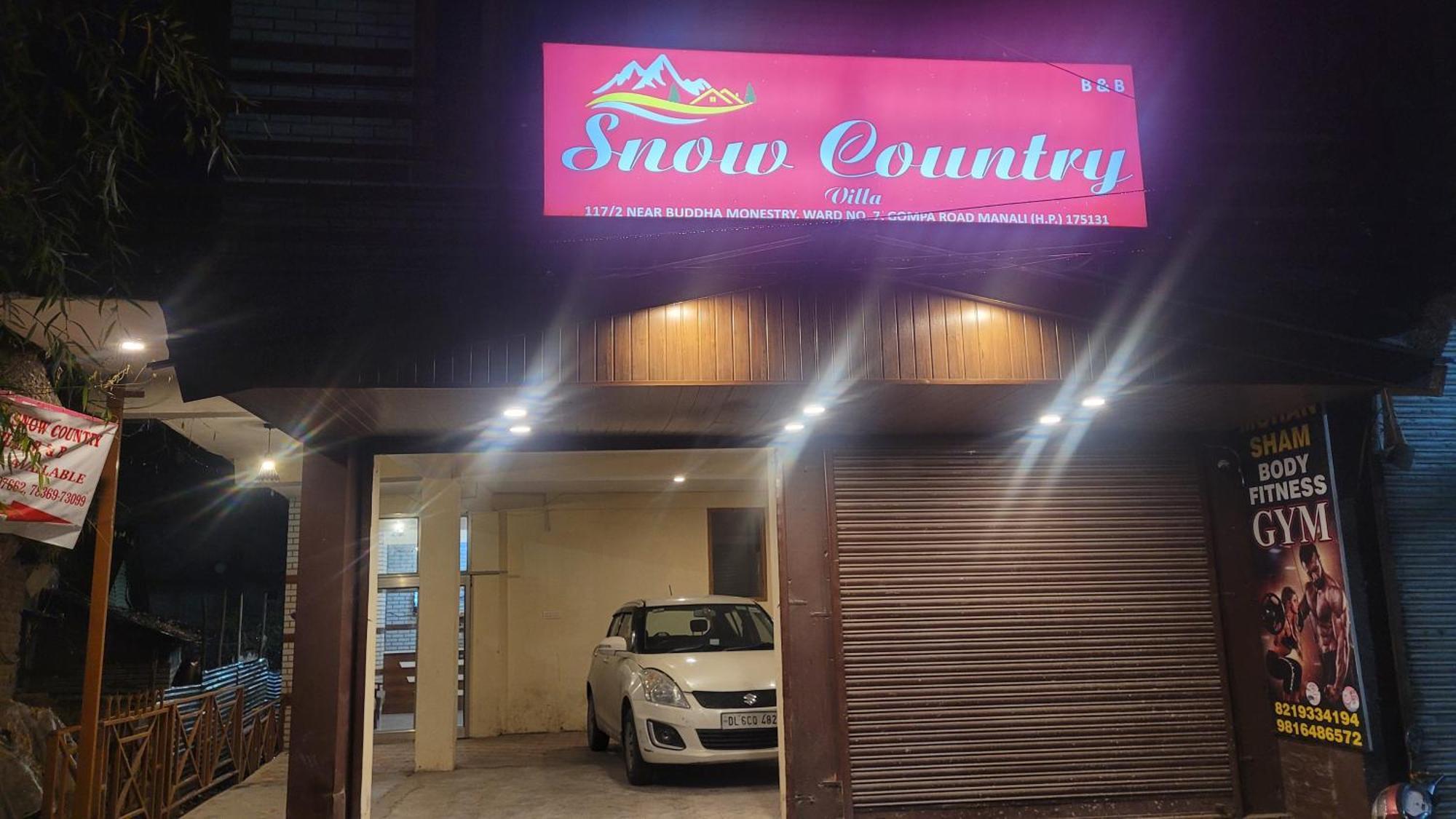 Hotel Snow Country Villa Manāli Esterno foto